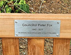 Peter_Fox_Plaque250